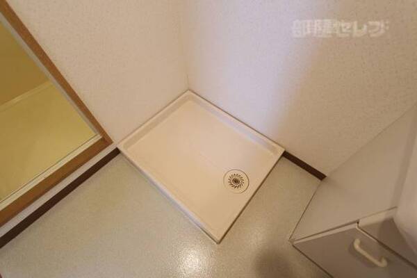 写真は別の部屋です。