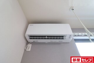 ※写真は別号室です