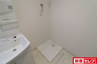 ※写真は別号室です