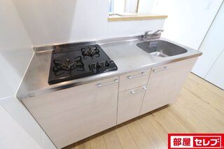 ※写真は別号室です