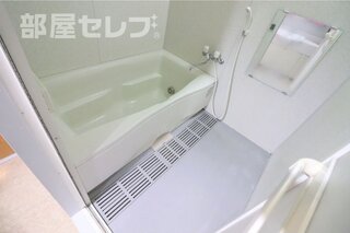 洗濯機も隠れちゃいます。