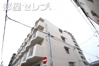 桜山ハイツです。