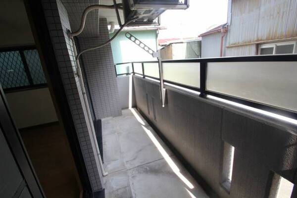 101号室室内参照