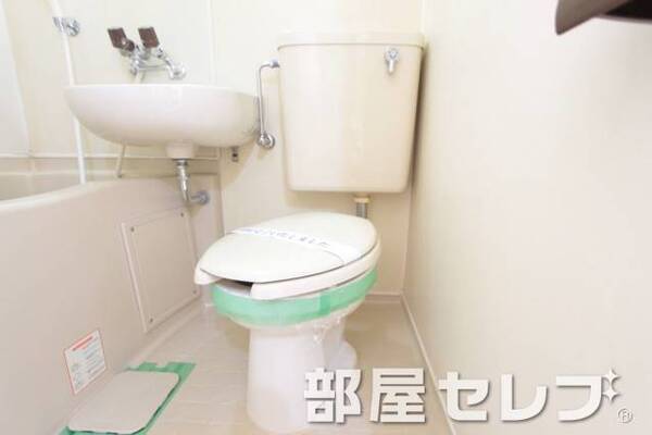 お風呂と一緒だとトイレも掃除しやすいです。