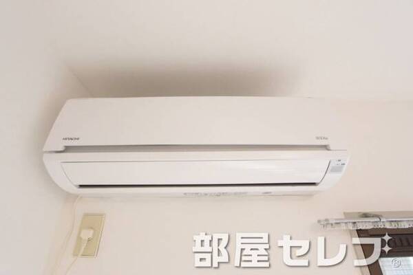 エアコン1台完備です。