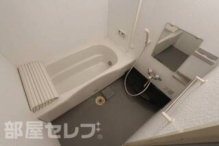 ※202号室内装写真参照