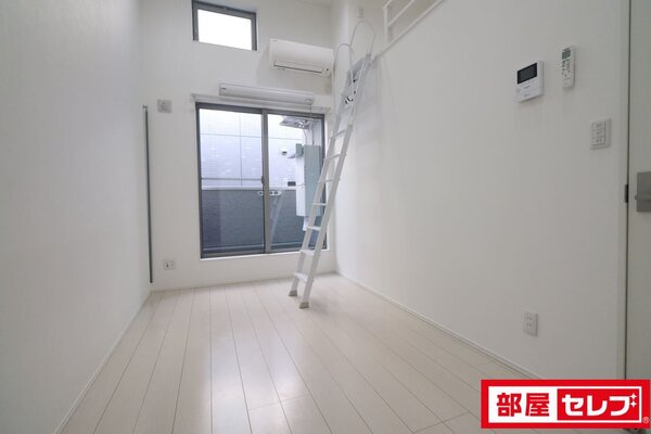 すべて203号室の画像です。