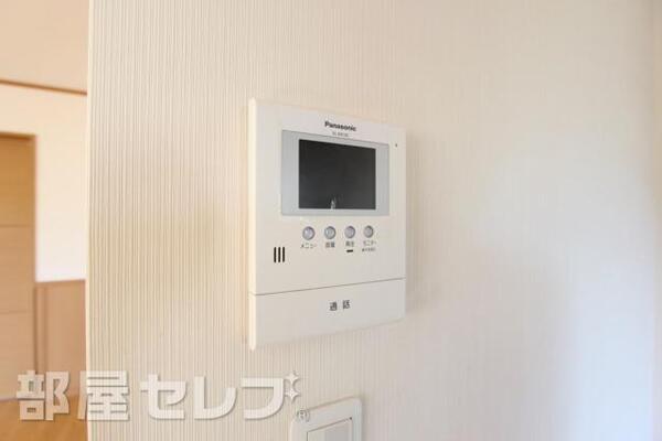 安心のテレビモニターホンです。