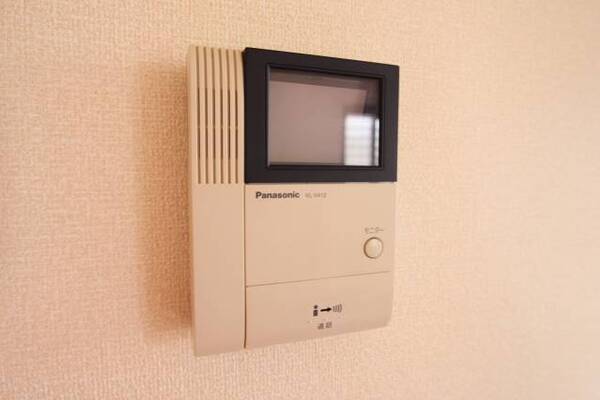 テレビモニター付きインターホンです