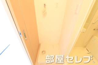 きれいな室内洗濯機置場です。（イメージ写真）