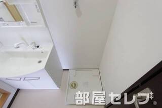 室内洗濯機置き場。イメージ写真