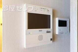 安心のモニターホンです。