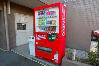 自動販売機もあります。