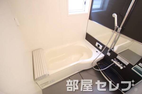 ド、どーんと広いお風呂。イメージ写真
