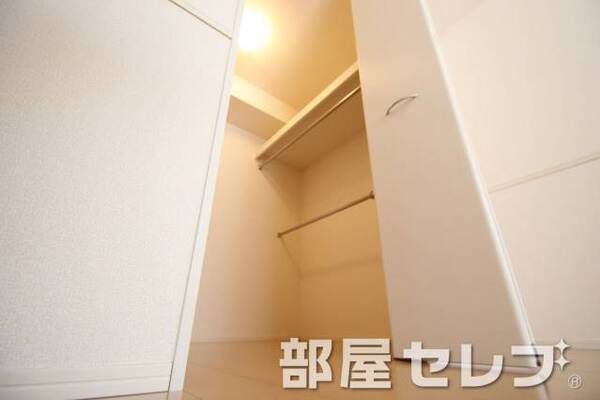 ウォークインクローゼットあります。イメージ写真