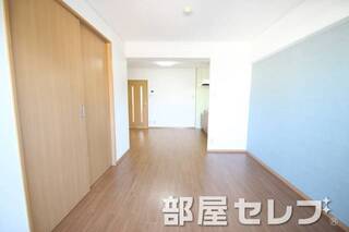 広いリビングで開放的に。。