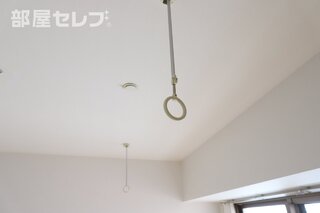 室内物干しあります。