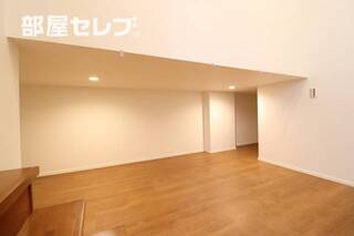 ※103号室内装写真参照