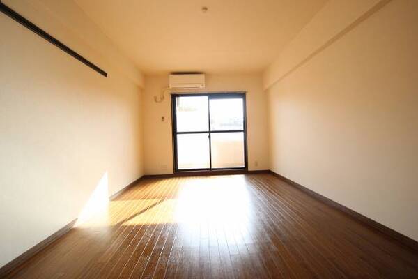 綺麗なお部屋です。他号室の写真です。