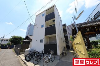 外観からおしゃれな物件です