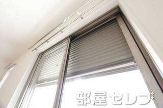 防犯シャッター。