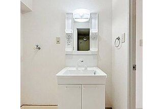 明るい洋室☆収納有り！