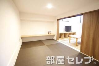 アンダーロフトになります。