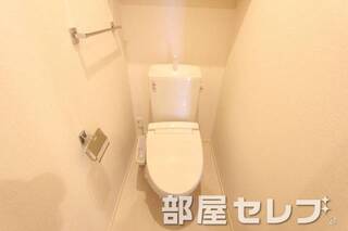 人気の温水洗浄便座です。