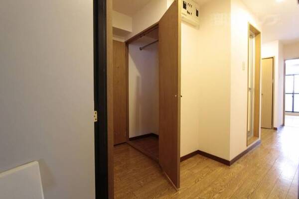 ※2F号室室内参照