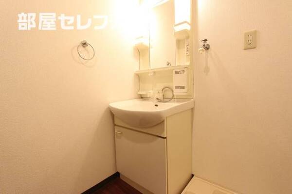 洗面台もご利用下さいませ