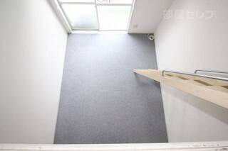 ロフトから見たお部屋です