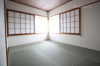 和室は心が落ち着きますね。