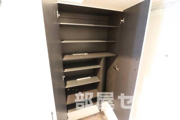 反転タイプの画像です。