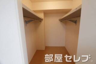 ウォークインクローゼット。