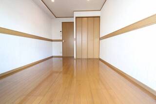 4B号室内装写真参照