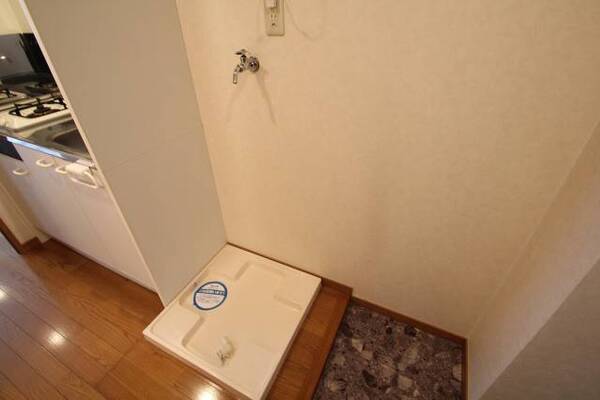 4B号室内装写真参照