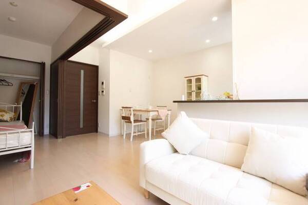 おしゃれな家具が似合うリビング