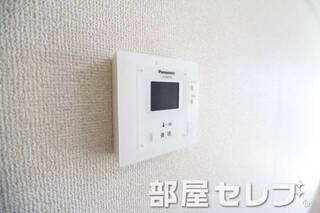 安心TVモニターホンです。