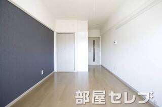 違う角度からの寝室。