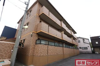 オシャレな外観です。
