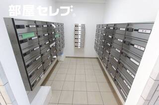 プッシュ式ポスト。