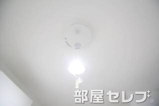 火災警報器設置。