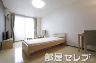 きれいなお部屋で落ち着きますね。イメージ写真
