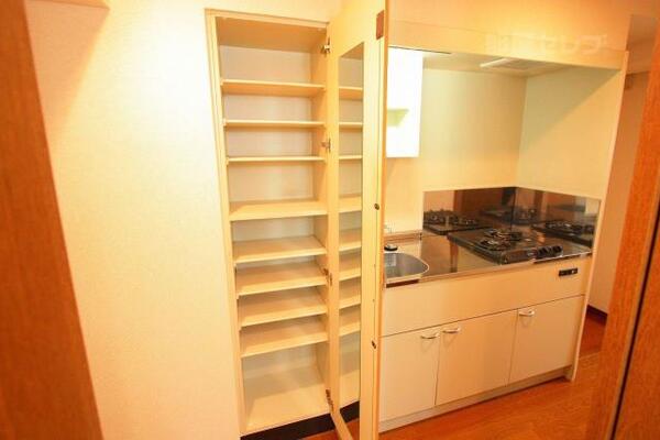 たくさん収納可能な下駄箱です。（イメージ）