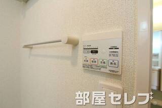 浴室乾燥・暖房・涼風・換気付きです