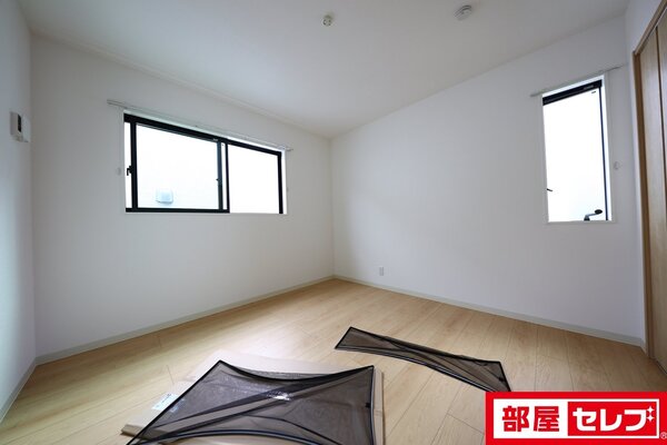 洋室6.6帖