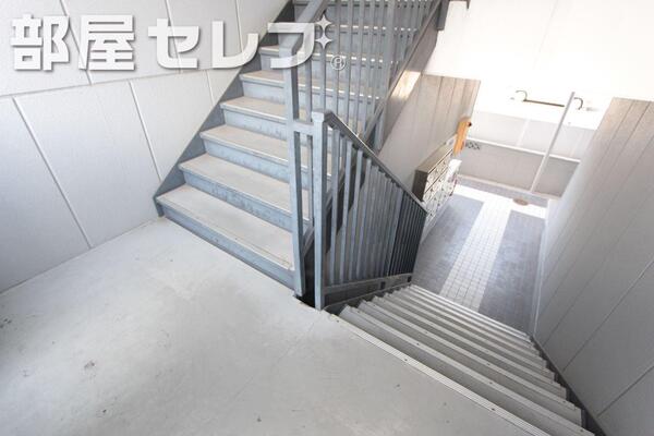 きれいにしている階段です。