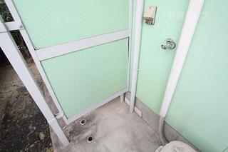室外洗濯機置き場です