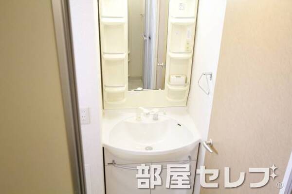 独立洗面化粧台です。
