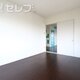 広々とした洋室。